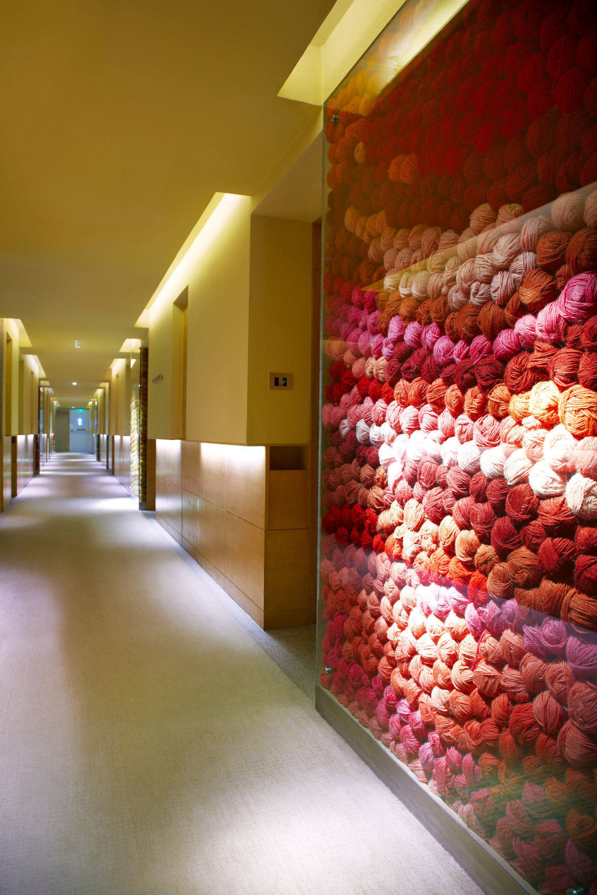 Hotel President - Ihcl Seleqtions Mumbai Exterior foto A corridor at the hotel